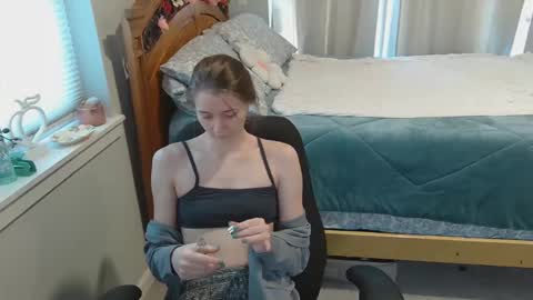 Katy online show from 03/10/25, 06:56