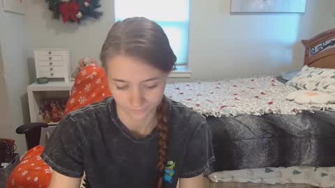 Katy online show from 12/22/25, 08:50