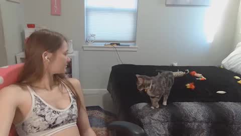 Katy online show from 01/16/26, 04:11