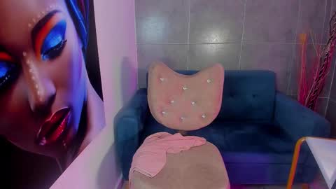 Katy Persian online show from 10/17/25, 08:33