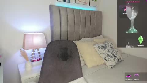 Katherine online show from 01/12/25, 06:05