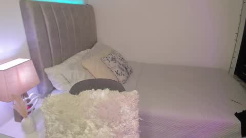 Katherine online show from 01/28/25, 12:05