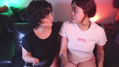 katyxxx_043 online show from 12/03/25, 02:19