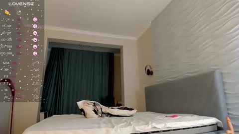 mai online show from 10/29/25, 03:14