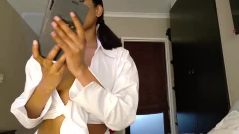 Snapshot of kawaiibabypie chatting on 01/31/25, 10:10 kawaiibabypie online show from 01/31/25, 10:10