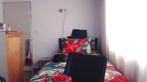 Snapshot of kawit1 chatting on 01/19/26, 03:38 Khawit online show from 01/19/26, 03:38