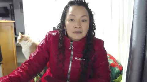 Snapshot of kawit1 chatting on 03/08/26, 02:04 Khawit online show from 03/08/26, 02:04