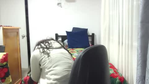 Snapshot of kawit1 chatting on 03/11/26, 01:44 Khawit online show from 03/11/26, 01:44