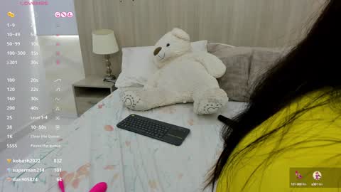   online show from 02/01/25, 02:34