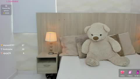   online show from 10/04/25, 11:19