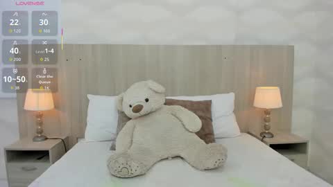   online show from 11/28/25, 11:24