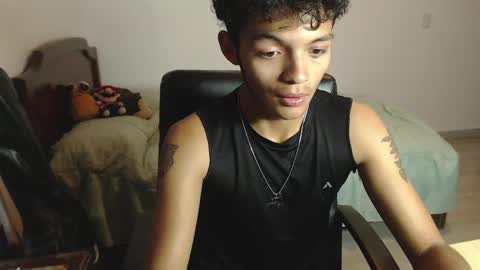 KAYDEN HELP ME TO REACH 10 LIKES online show from 02/05/25, 03:52