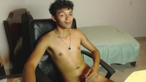 KAYDEN HELP ME TO REACH 10 LIKES online show from 02/05/25, 06:59