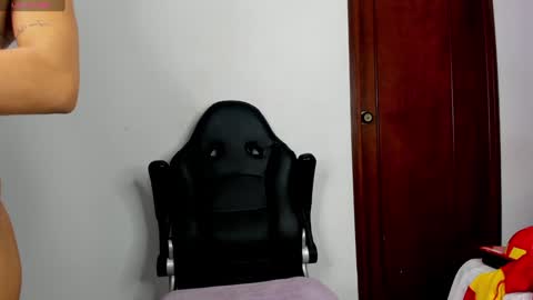 Snapshot of kayla_batista01 chatting on 12/18/24, 02:38 KAYLA BATISTA online show from 12/18/24, 02:38
