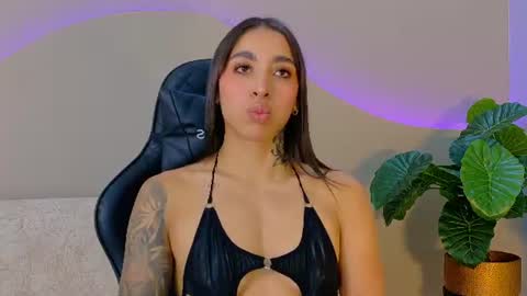 Snapshot of kayla_batista01 chatting on 06/26/26, 08:46 KAYLA BATISTA online show from 06/26/26, 08:46
