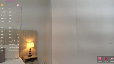 Snapshot of kayla_roux chatting on 05/13/26, 11:29 Kayla online show from 05/13/26, 11:29