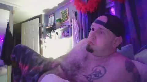 M and K online show from 04/17/26, 04:15