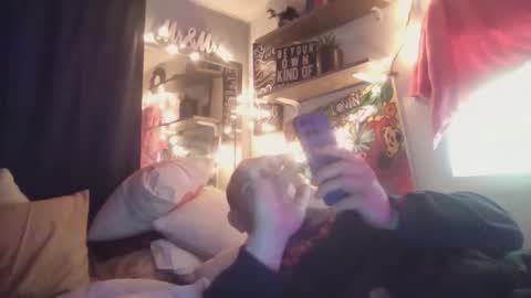 M and K online show from 05/20/26, 02:45