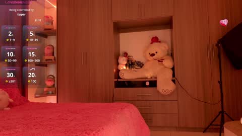 Kayla  online show from 01/30/25, 05:06