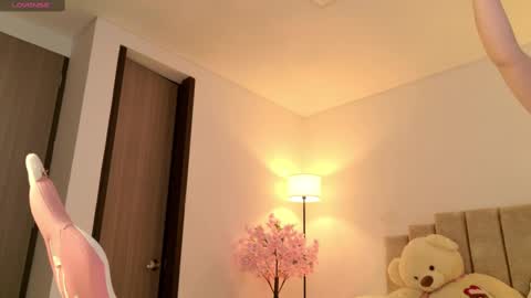 Kayla  online show from 09/10/25, 11:38