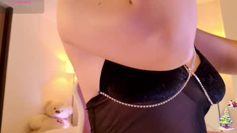 Snapshot of kaylacollins1 chatting on 02/03/26, 04:23 Kayla online show from 02/03/26, 04:23