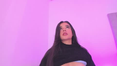 Kayla online show from 12/16/24, 08:58