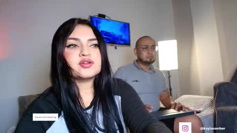 KAYLA  Damian online show from 11/30/25, 07:18