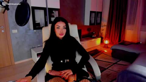 kaylee online show from 12/19/24, 07:18