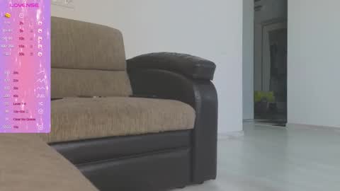 Snapshot of kaylee_ee chatting on 01/15/26, 08:52 kaylee_ee online show from 01/15/26, 08:52