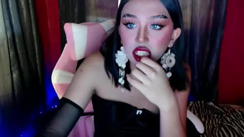 Snapshot of kaylee_sweetandnaughtyone chatting on 03/24/26, 07:46 Kaylee online show from 03/24/26, 07:46
