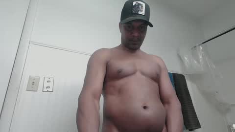 Snapshot of kayleekakesnslim chatting on 01/21/25, 06:55 kaylee kakes online show from 01/21/25, 06:55