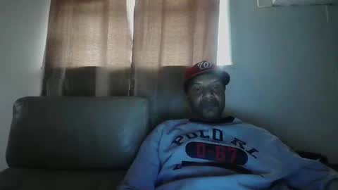 Snapshot of kayleekakesnslim chatting on 02/12/25, 07:02 kaylee kakes online show from 02/12/25, 07:02