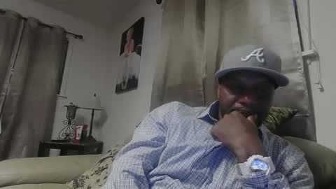 Snapshot of kayleekakesnslim chatting on 03/02/25, 12:31 kaylee kakes online show from 03/02/25, 12:31