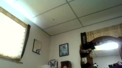 Snapshot of kayleekakesnslim chatting on 11/17/25, 02:56 kaylee kakes online show from 11/17/25, 02:56