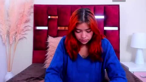 Snapshot of kayleemei chatting on 06/22/26, 12:35 kayleemei online show from 06/22/26, 12:35