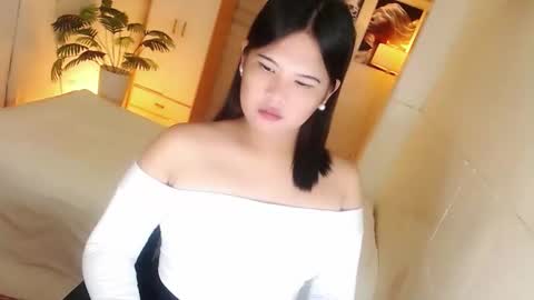 Snapshot of kayleepinay chatting on 12/02/25, 02:06 Y O U R F U T U R E K A Y L E E online show from 12/02/25, 02:06