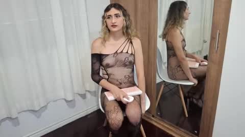 Kaylee Sims online show from 05/06/26, 12:41