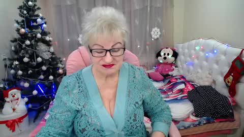 kaylesmoll online show from 01/14/25, 07:11
