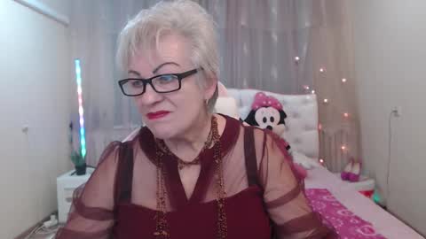 kaylesmoll online show from 09/12/25, 06:30