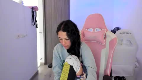 kaylie online show from 09/23/25, 11:24