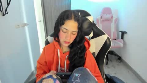 kaylie online show from 12/03/25, 11:41