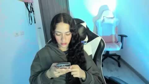 kaylie online show from 12/18/25, 11:05