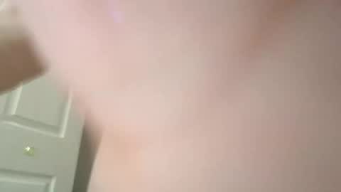 Snapshot of kayluvs88 chatting on 11/05/25, 01:33 kayluvs88 online show from 11/05/25, 01:33