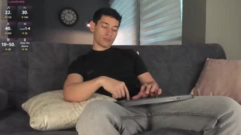 Snapshot of kayn_kalo chatting on 11/13/25, 07:02 Kayn online show from 11/13/25, 07:02