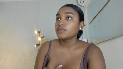 Snapshot of kayna_gomez chatting on 06/02/26, 07:05 Kayna online show from 06/02/26, 07:05