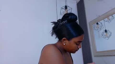 Snapshot of kayna_gomez chatting on 06/14/26, 07:16 Kayna online show from 06/14/26, 07:16