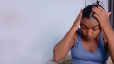 Snapshot of kayna_gomez chatting on 06/16/26, 06:54 Kayna online show from 06/16/26, 06:54