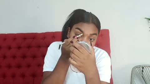 Snapshot of kayna_gomez chatting on 07/17/26, 07:19 Kayna online show from 07/17/26, 07:19