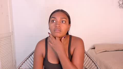 Snapshot of kayna_gomez chatting on 07/25/26, 07:00 Kayna online show from 07/25/26, 07:00