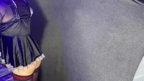 katie online show from 12/01/25, 11:21